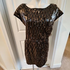 Isle Apparel sequins dress size M